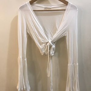 Crop top flowy long sleeve